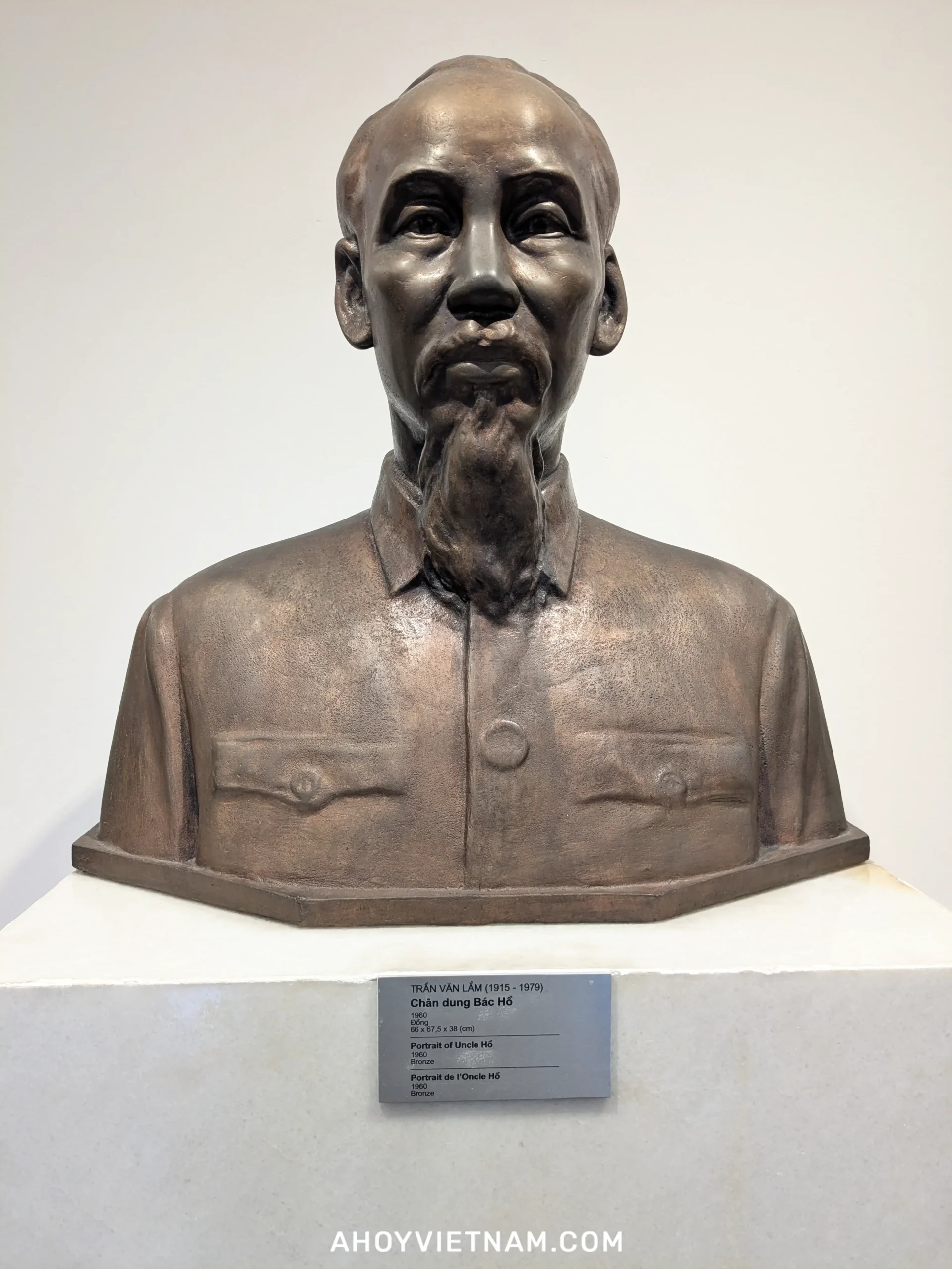 A bronze statue of Ho Chi Minh at the Vietnam National Fine Arts Museum in Hanoi